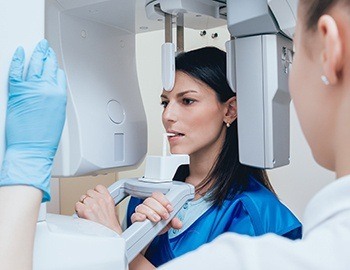 Woman receiving 3D cone beam scan